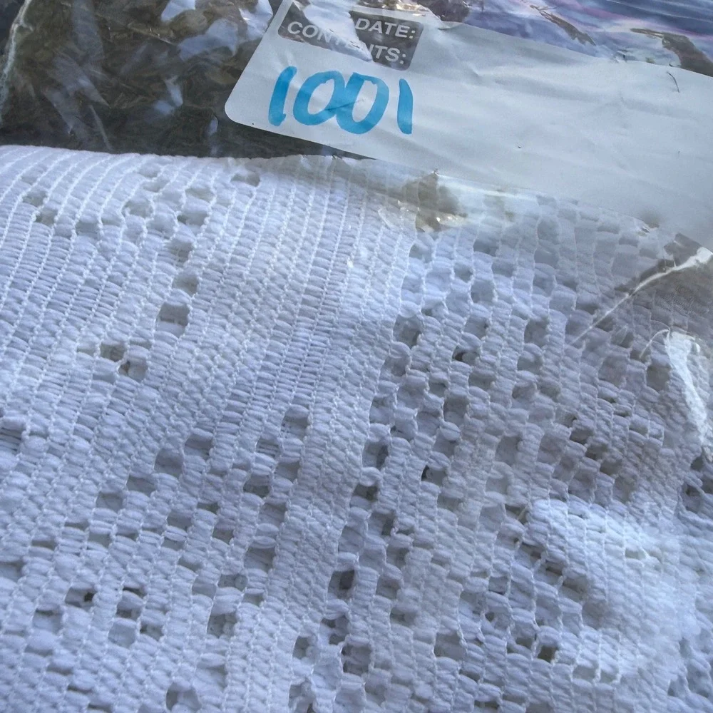 Vintage White Lace Table Runner Floral Crochet Scalloped Edge 50x13